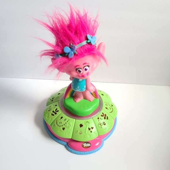 DISNEY trolls singing,spinning night light